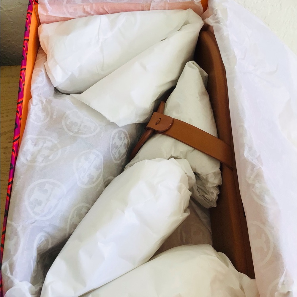 Tory Burch Miller Leather Sandals-New In Box With Dust Bag - Picture 5 of 14